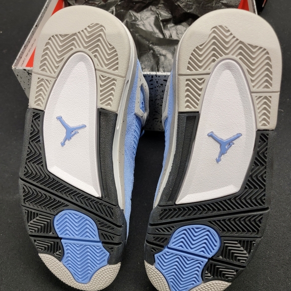 Jordan 4 University Blues size 7 Y 280 main image 7
